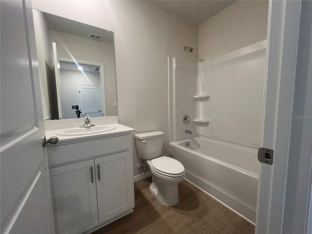 2613 FETLOCK RUN, Lakewood Ranch, FL 34211