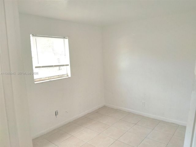 519 NW 8th Ave 4, Fort Lauderdale, FL 33311