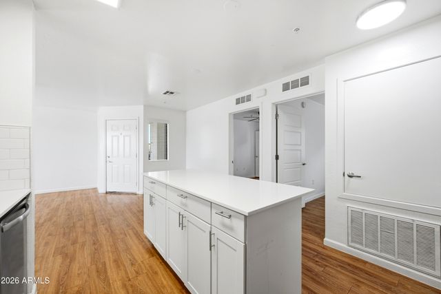 3065 N 67th Avenue 101, Phoenix, AZ 85033