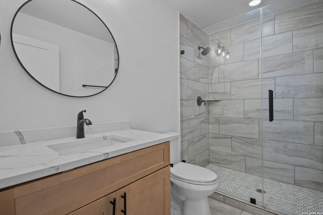 131 Chicago, San Antonio, TX 78210