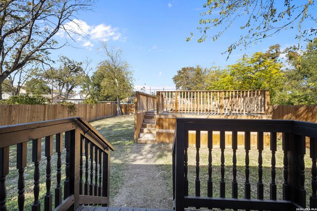 131 Chicago, San Antonio, TX 78210
