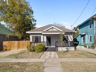 131 Chicago, San Antonio, TX 78210