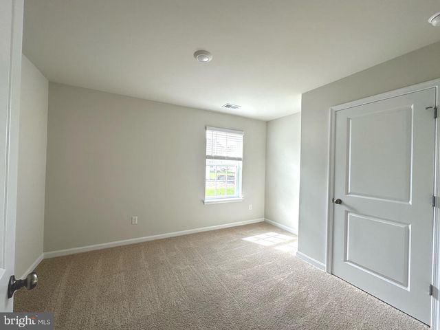 124 CHARING CROSS DR, Stephens City, VA 22655