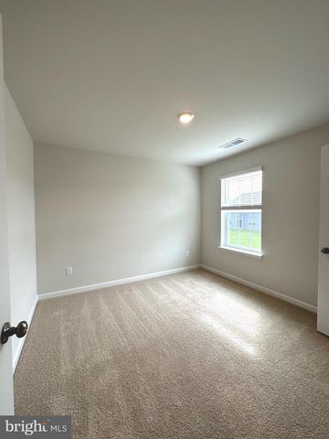 124 CHARING CROSS DR, Stephens City, VA 22655
