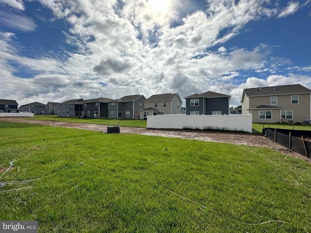 124 CHARING CROSS DR, Stephens City, VA 22655