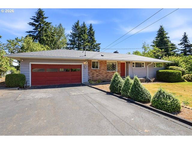 18284 S HOLLY Ln, Oregon City, OR 97045