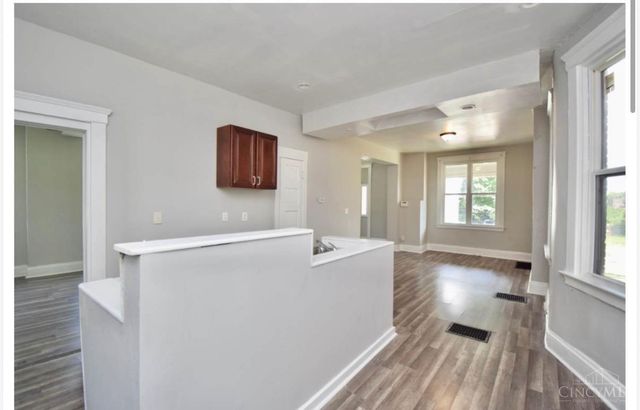 1015 Purcell Avenue, Cincinnati, OH 45205