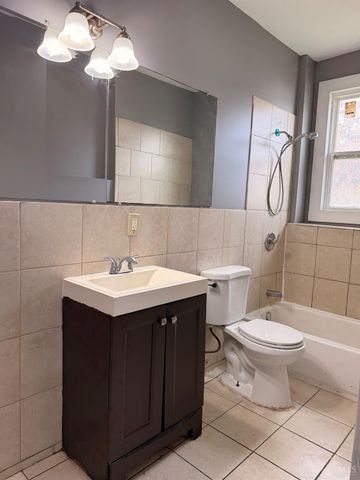 1015 Purcell Avenue, Cincinnati, OH 45205