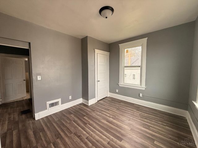 1015 Purcell Avenue, Cincinnati, OH 45205