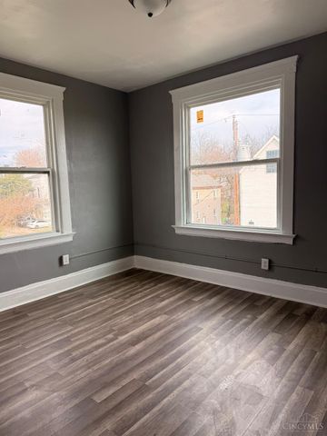 1015 Purcell Avenue, Cincinnati, OH 45205