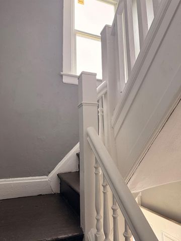 1015 Purcell Avenue, Cincinnati, OH 45205