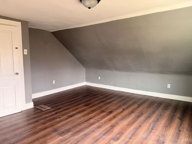 1015 Purcell Avenue, Cincinnati, OH 45205