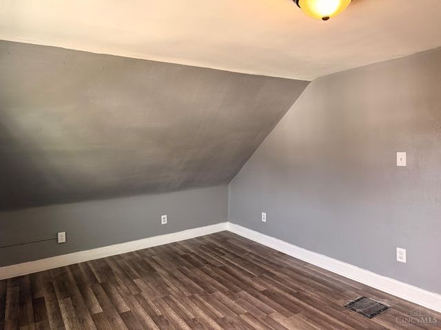 1015 Purcell Avenue, Cincinnati, OH 45205