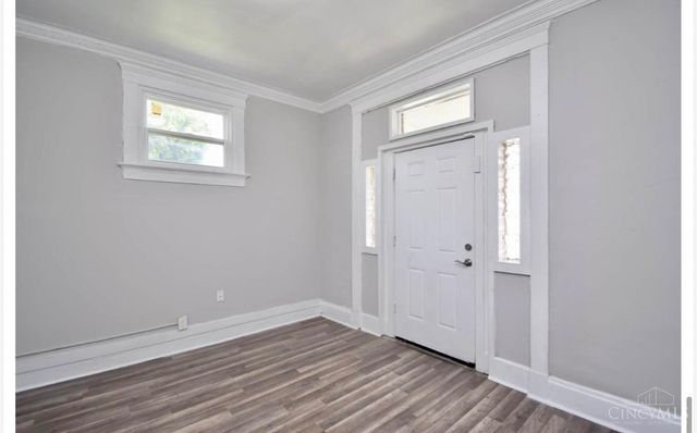 1015 Purcell Avenue, Cincinnati, OH 45205