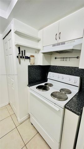 2415 NW 16th St Rd 603-1, Miami, FL 33125