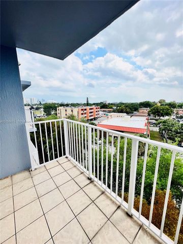 2415 NW 16th St Rd 603-1, Miami, FL 33125