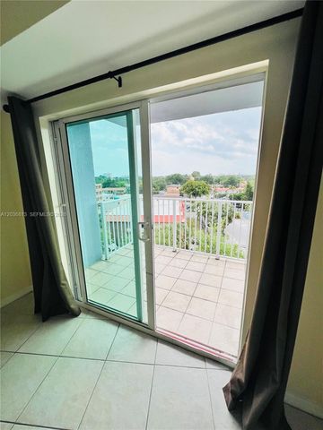 2415 NW 16th St Rd 603-1, Miami, FL 33125