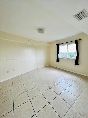 2415 NW 16th St Rd 603-1, Miami, FL 33125