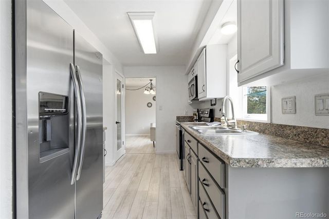 7216 S Pierce Court, Littleton, CO 80128