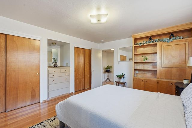 7320 Putnam Way, Sacramento, CA 95822
