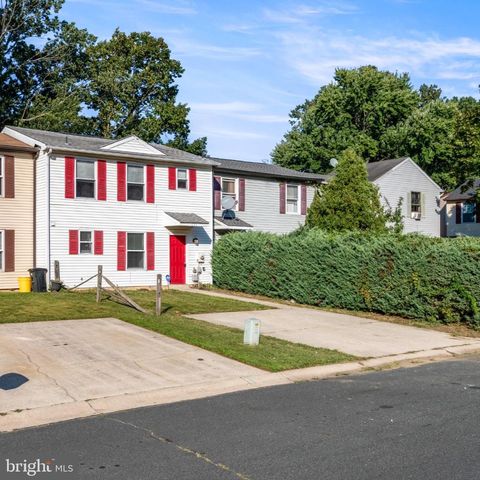 151 HAMPSHIRE RD, Sicklerville, NJ 08081