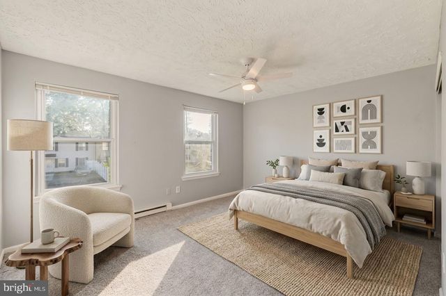 151 HAMPSHIRE RD, Sicklerville, NJ 08081