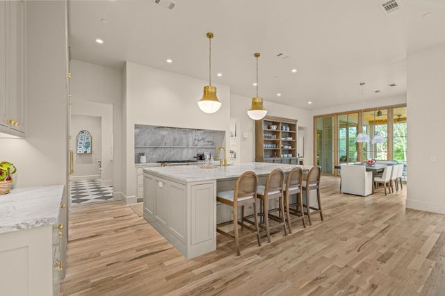 4413 Saddleback Lane, Southlake, TX 76092