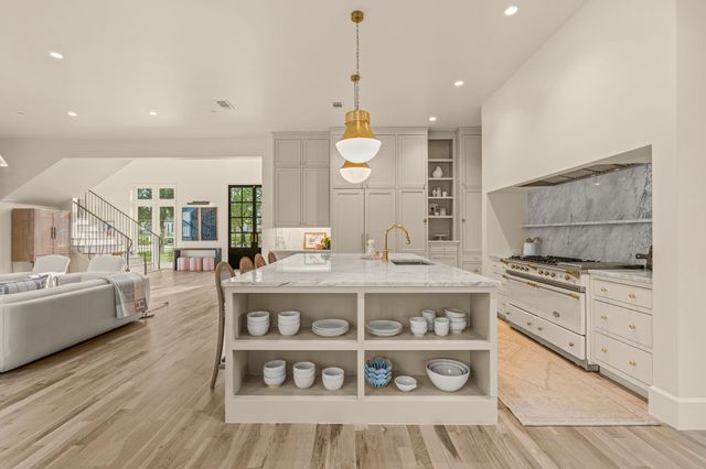 4413 Saddleback Lane, Southlake, TX 76092