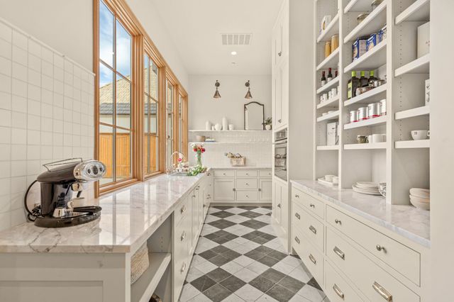 4413 Saddleback Lane, Southlake, TX 76092