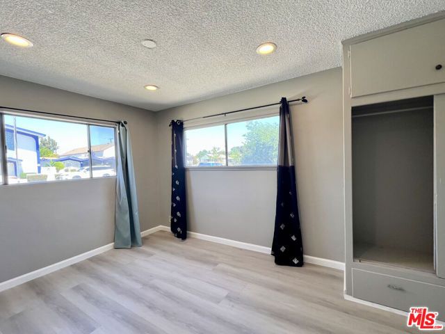 4512 Tweedy Boulevard, South Gate, CA 90280