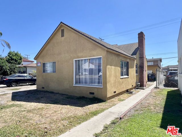 4512 Tweedy Boulevard, South Gate, CA 90280