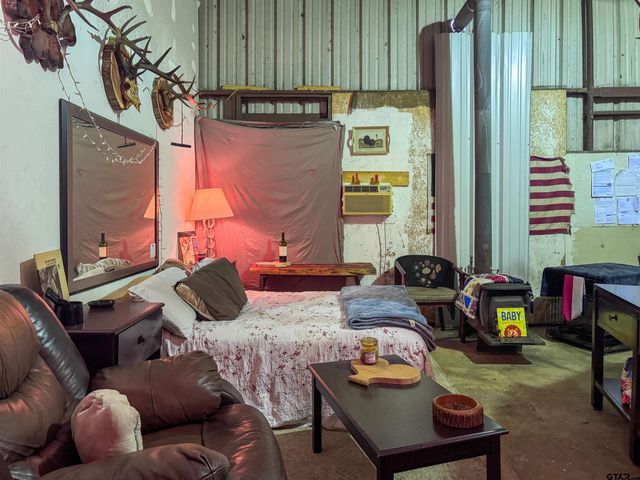 2380 FM 21, Pittsburg, TX 75686