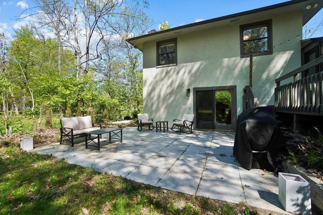 7363 Cook Road, Powell, OH 43065