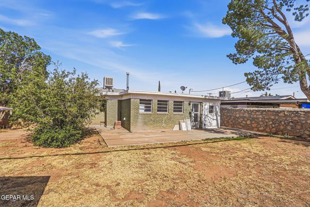 9119 MOUNT ETNA Drive, El Paso, TX 79924
