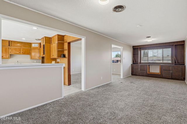 9119 MOUNT ETNA Drive, El Paso, TX 79924