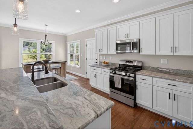 5725 Baylor Grove Ct, Providence Forge, VA 23140