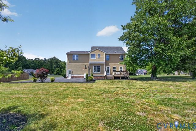 5725 Baylor Grove Ct, Providence Forge, VA 23140