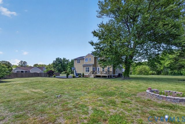 5725 Baylor Grove Ct, Providence Forge, VA 23140
