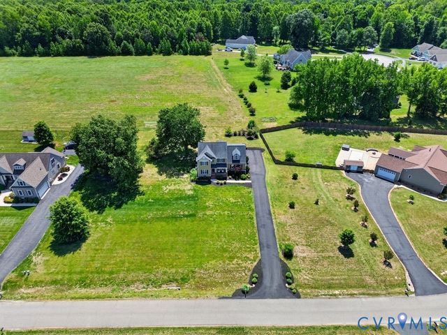 5725 Baylor Grove Ct, Providence Forge, VA 23140