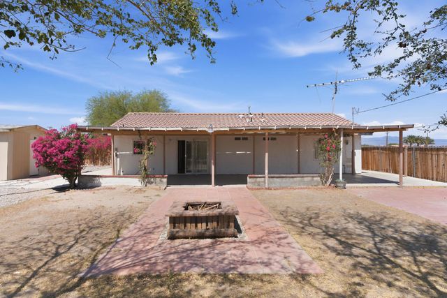 1341 Nile Drive, Thermal, CA 92274