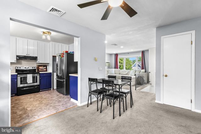 439 BATH AVE, Catasauqua, PA 18032