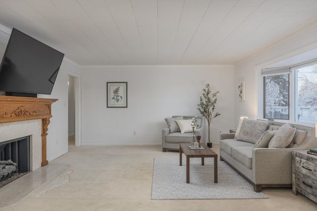 2727 RIVERVIEW DRIVE, Fairbanks, AK 99701