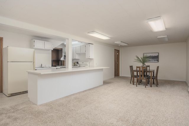 2727 RIVERVIEW DRIVE, Fairbanks, AK 99701