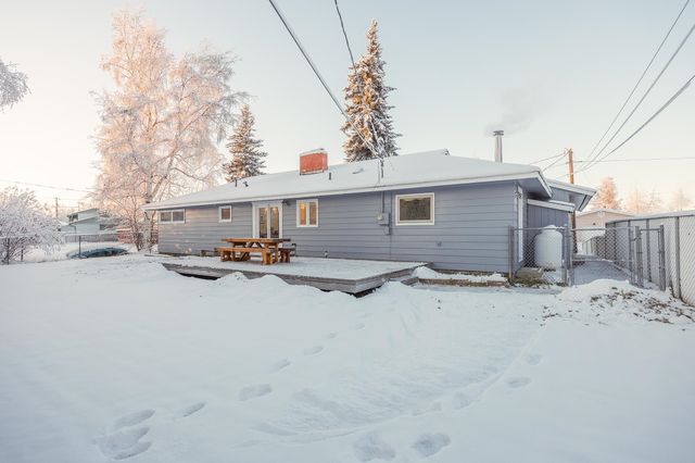2727 RIVERVIEW DRIVE, Fairbanks, AK 99701