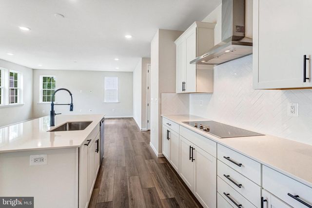 2845 WHITE TAIL DR, Locust Grove, VA 22508