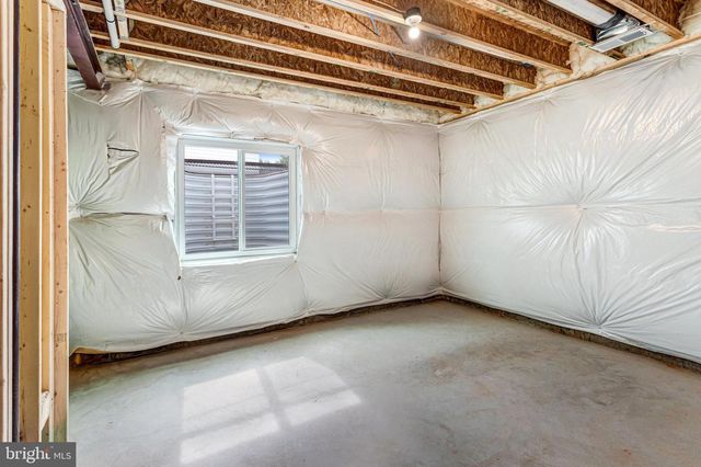 2845 WHITE TAIL DR, Locust Grove, VA 22508