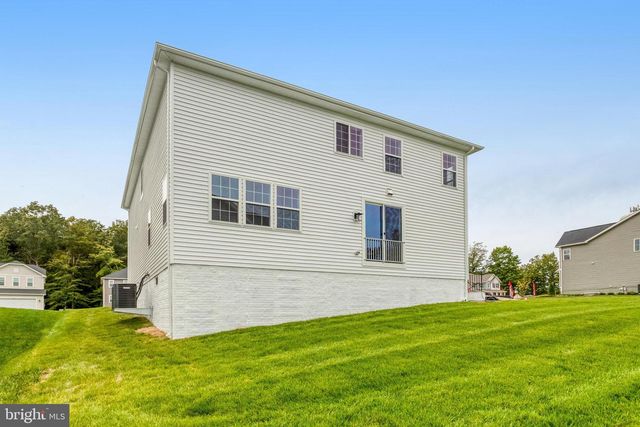 2845 WHITE TAIL DR, Locust Grove, VA 22508