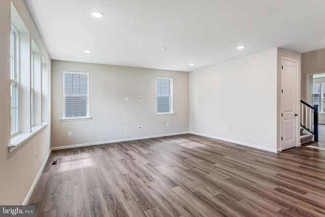 2845 WHITE TAIL DR, Locust Grove, VA 22508