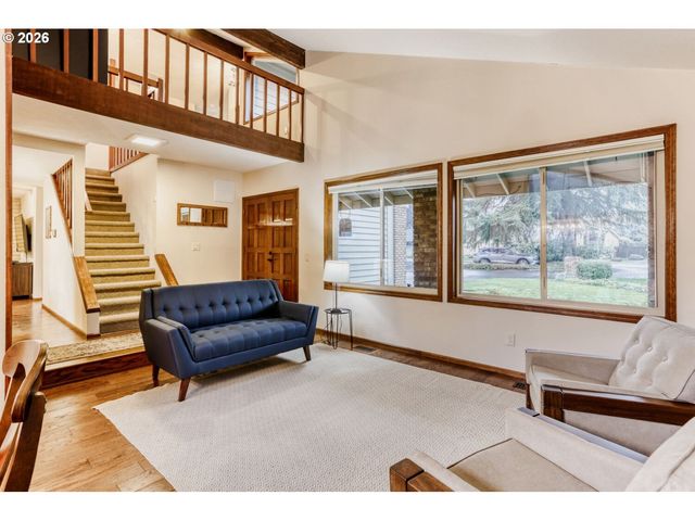 3702 Se MEIER Ct, Hillsboro, OR 97123