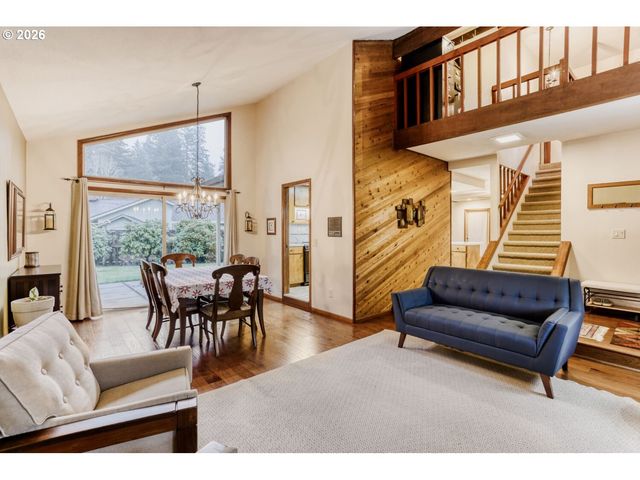 3702 Se MEIER Ct, Hillsboro, OR 97123